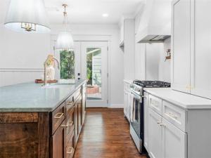 MLS #21074897 image #0