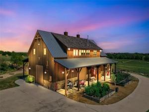 MLS #21082794 image #0