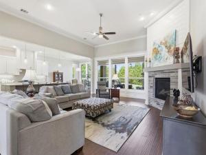 MLS #21093969 image #0