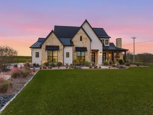 MLS #21126789 image #0