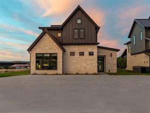 MLS #21145512 image #0