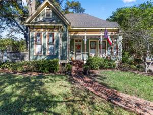 MLS #21153657 image #0