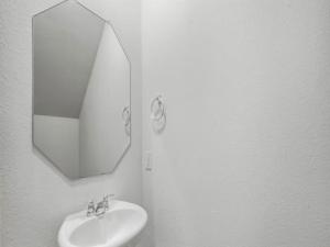MLS #21162805 image #0