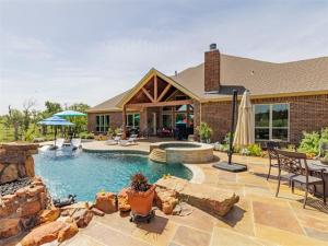 MLS #21172236 image #0