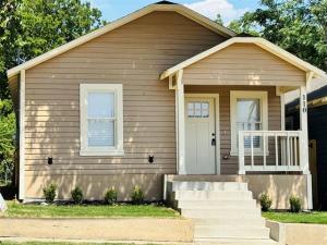 MLS #21189003 image #0
