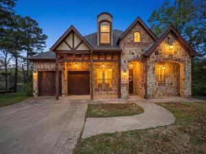 MLS #21217816 image #0