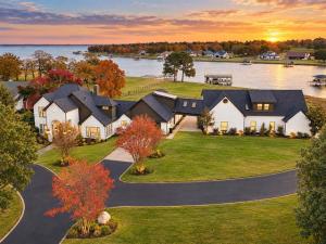 MLS #21218518 image #0