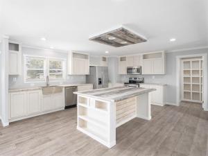 MLS #21218547 image #0