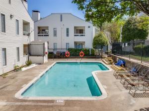 MLS #21219215 image #0