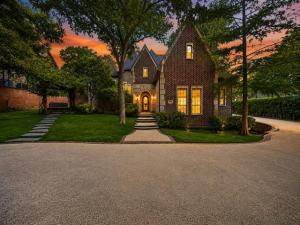 MLS #21225495 image #0