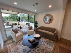 MLS #21227837 image #0