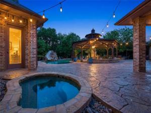 MLS #21232772 image #0