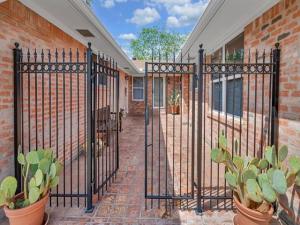 MLS #21235921 image #0