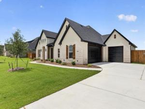 MLS #21237776 image #0