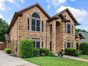 MLS #21240951 image #0