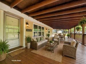 MLS #21241322 image #0