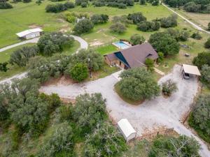 MLS #21243897 image #0