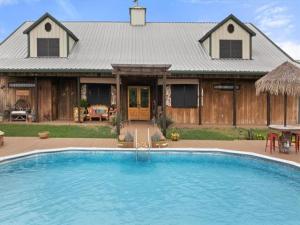 MLS #21244347 image #0