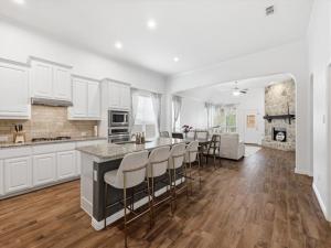 MLS #21248317 image #0