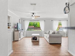 MLS #21248913 image #0