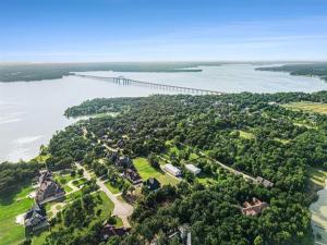 MLS #21249274 image #0