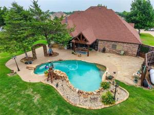 MLS #21253987 image #0