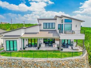 MLS #21254088 image #0