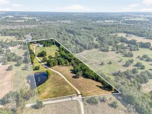 MLS #21255626 image #0