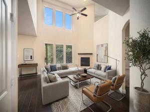 MLS #21258852 image #0