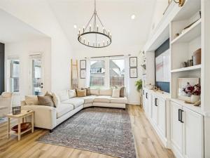 MLS #21260599 image #0
