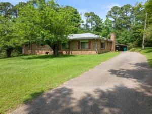 MLS #21260722 image #0