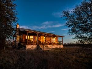 MLS #21266192 image #0