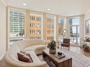 MLS #21268245 image #0