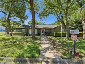 MLS #21268635 image #0