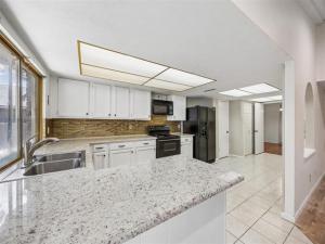 MLS #21269328 image #0