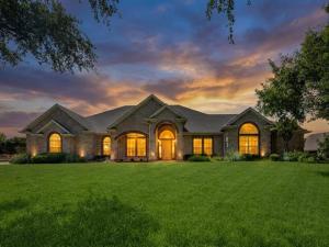 MLS #21270028 image #0