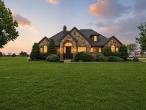 MLS #21271907 image #0