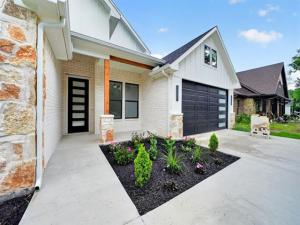 MLS #21272372 image #0