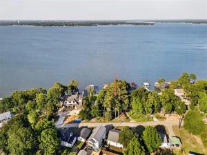 MLS #21274206 image #0