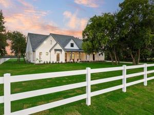 MLS #21276735 image #0