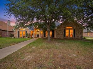 MLS #21276958 image #0