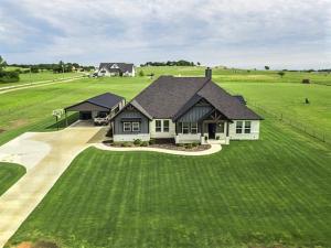 MLS #21278919 image #0