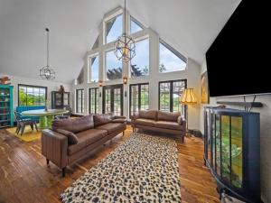 MLS #21283709 image #0