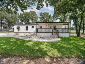 MLS #21284557 image #0