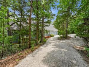 MLS #21288618 image #0