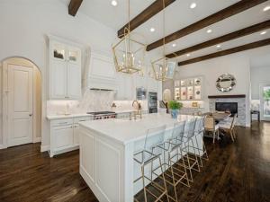 MLS #21288651 image #0