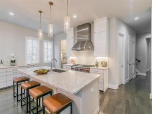 MLS #21290318 image #0