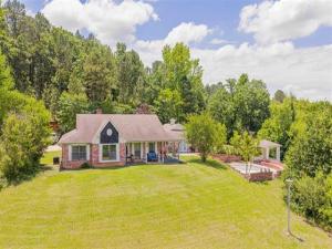 MLS #21290449 image #0