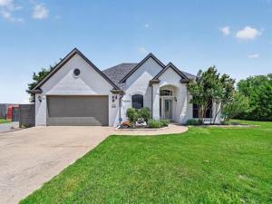 MLS #21290538 image #0