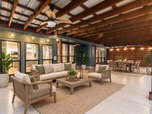 MLS #21293844 image #0